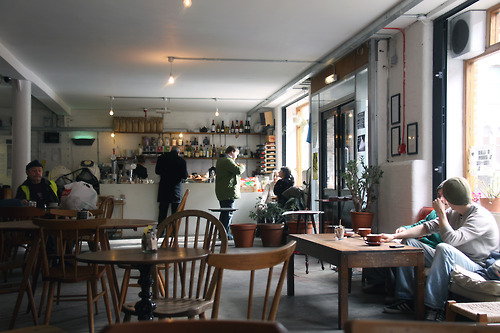 Cafe Oto. Photo Credit todolist
