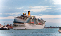 Costa Luminosa