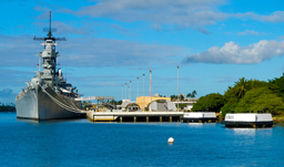 Beach Battleship on Honolulu Vacations   Honolulu Vacation Packages   Honolulu Last Minute