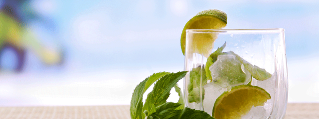 How to make your own tropical drinks