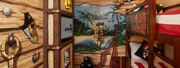 LEGOLAND Florida pirate themed room for children