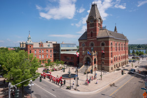 attractions in New Brunswick: Fredericton city hall