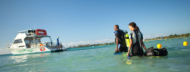 Couples Swept Away scuba diving